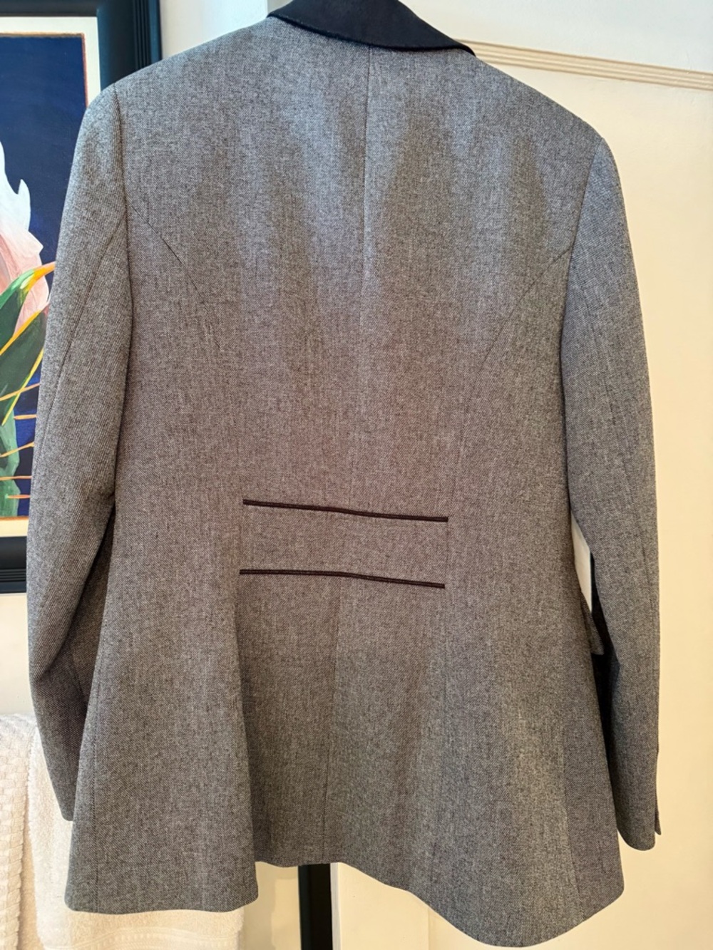 Conrad C Collection Sz 4 Stretch Blazer Jacket 3-Button Black Contrast Collar. - Picture 7 of 8